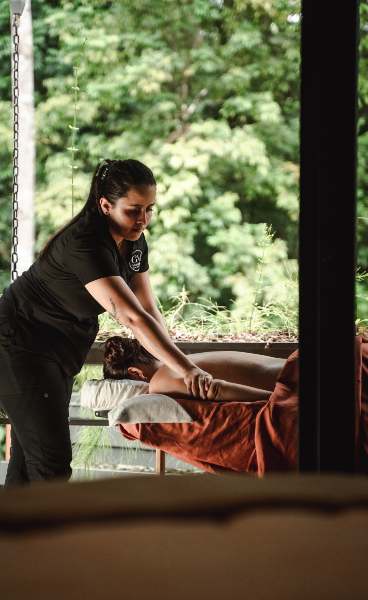 Lomi Lomi Massage in Costa Rica